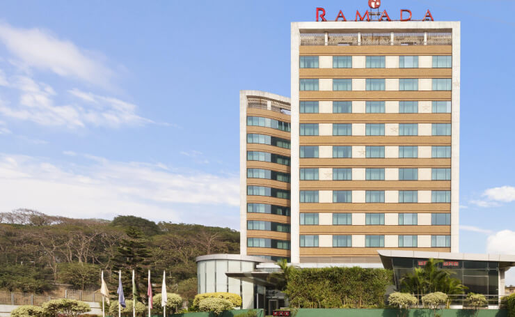 call girls in Ramada Powai Hotel mumbai
